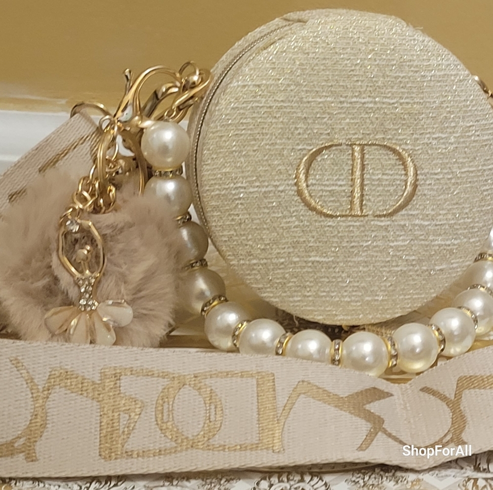 Dior - Picture 4 of 16